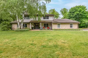 1405 Victoria Circle, Elm Grove, WI 53122 - Photo 11