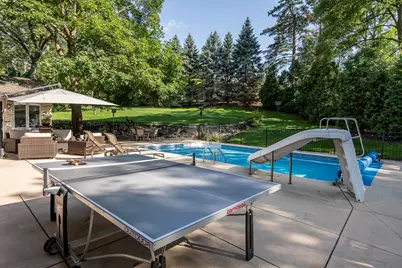 1405  Victoria Cir, Elm Grove, WI 53122 - Photo 47
