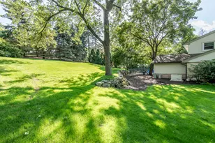 1405 Victoria Circle, Elm Grove, WI 53122 - Photo 49