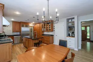 1405 Victoria Circle, Elm Grove, WI 53122 - Photo 23