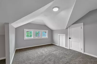 6422 W North Ave, Wauwatosa, WI 53213 - Photo 27