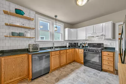 6422 W North Ave, Wauwatosa, WI 53213 - Photo 15