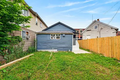 946 W Windlake Ave, Milwaukee, WI 53204 - Photo 29