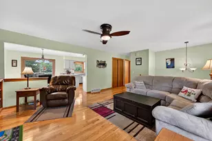 919 Squire Ln, West Bend, WI 53090 - Photo 7