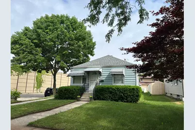 1818 E Fernwood Ave, Milwaukee, WI 53207 - Photo 15