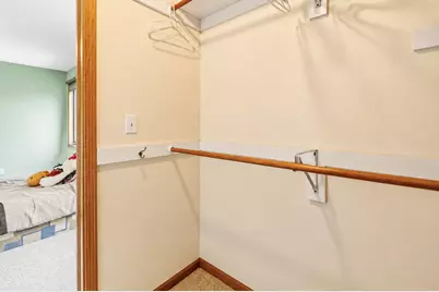3297 E Ramsey Ave, Cudahy, WI 53110 - Photo 27