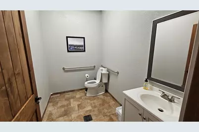 309  4th St #311 313, La Crosse, WI 54601 - Photo 5