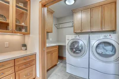 13345 N Windsor Ct, Mequon, WI 53097 - Photo 29