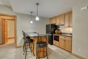 13345 N Windsor Ct, Mequon, WI 53097 - Photo 35