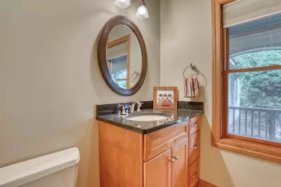 13345 N Windsor Ct, Mequon, WI 53097 - Photo 31