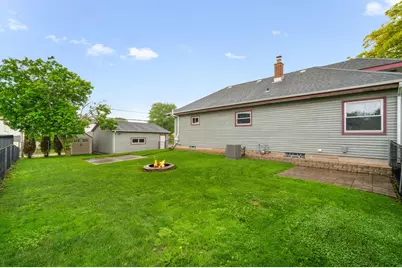 627  Blake Ave, South Milwaukee, WI 53172 - Photo 23
