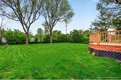 9827 W Dakota St, West Allis, WI 53227 - Photo 23