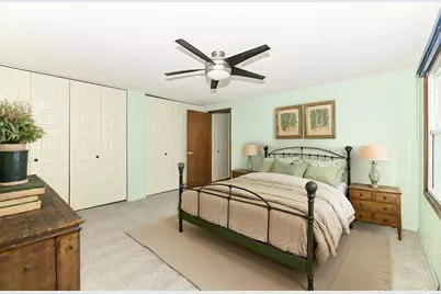 6216 W College Ave, Greendale, WI 53129 - Photo 23