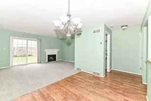 6216 W College Ave, Greendale, WI 53129 - Photo 15