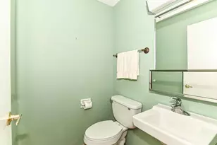 6216 W College Ave, Greendale, WI 53129 - Photo 21