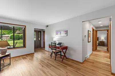 3733 W Loomis Rd, Greenfield, WI 53221 - Photo 9