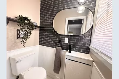 5319 W Spring Ln, Milwaukee, WI 53223 - Photo 7