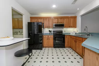 176  Westfield Way #D, Pewaukee, WI 53072 - Photo 11