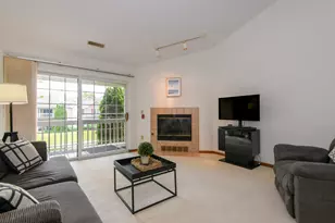 176 Westfield Way, Pewaukee, WI 53072 - Photo 5