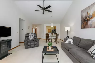 176  Westfield Way #D, Pewaukee, WI 53072 - Photo 7