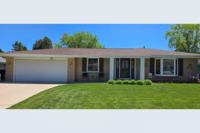 605 E Laverne Dr, Oak Creek, WI 53154 - Photo 43