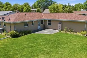 605 E Laverne Dr, Oak Creek, WI 53154 - Photo 39