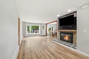 187 W Oak Grove St, Juneau, WI 53039 - Photo 3