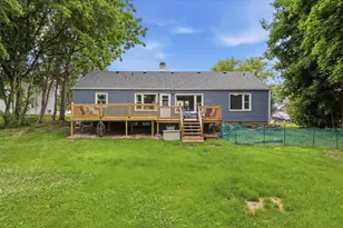 187 W Oak Grove St, Juneau, WI 53039 - Photo 27