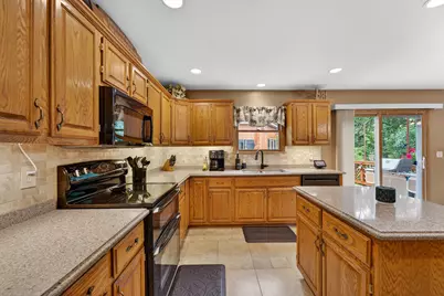 4724  40th St, Kenosha, WI 53144 - Photo 9