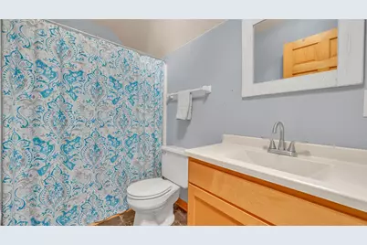 715  Hawthorn Dr, West Bend, WI 53095 - Photo 27
