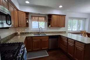 N170W20137 Willow Ridge Dr, Jackson, WI 53037 - Photo 7