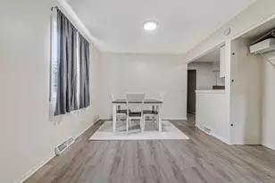 9060 N 86th St, Milwaukee, WI 53224 - Photo 11