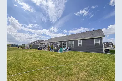 957  Elderberry Rd, Oconomowoc, WI 53066 - Photo 29