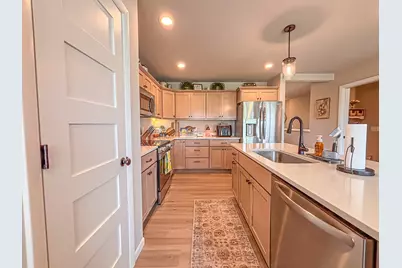 957  Elderberry Rd, Oconomowoc, WI 53066 - Photo 11
