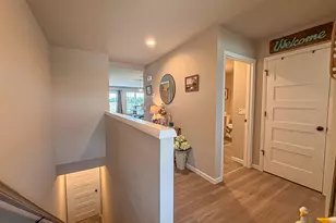 957 Elderberry Rd, Oconomowoc, WI 53066 - Photo 5