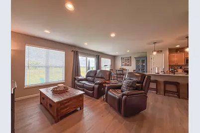 957  Elderberry Rd, Oconomowoc, WI 53066 - Photo 15