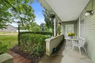 320 Curtis St, Lake Geneva, WI 53147 - Photo 3