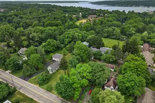 320 Curtis St, Lake Geneva, WI 53147 - Photo 37