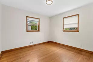 4722 N 49th St, Milwaukee, WI 53218 - Photo 9