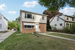 4722 N 49th St, Milwaukee, WI 53218 - Photo 33