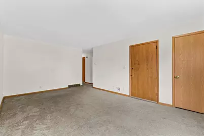 4722 N 49th St #4724, Milwaukee, WI 53218 - Photo 5