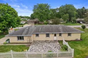 3028 Valley Forge St, Racine, WI 53404 - Photo 11
