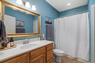 2525 Antoinette Trail, Racine, WI 53402 - Photo 55