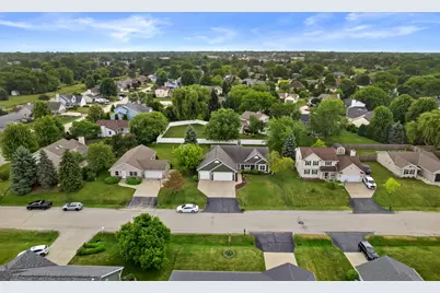 2525  Antoinette Trl, Racine, WI 53402 - Photo 71