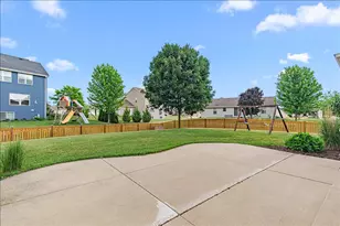 550 Lambert Dr, Slinger, WI 53086 - Photo 55