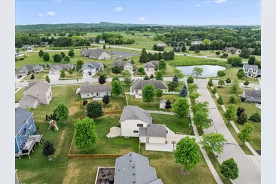 550  Lambert Dr, Slinger, WI 53086 - Photo 63