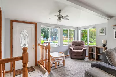 608  2nd St, La Crescent, MN 55947 - Photo 3