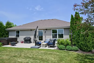 967  Log Cabin Ln, Belgium, WI 53004 - Photo 31