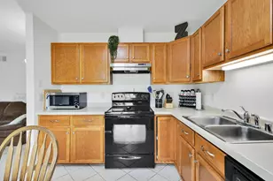 N171W19823 Highland Rd, Jackson, WI 53037 - Photo 7