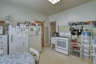 1251 S 30th St, Milwaukee, WI 53215 - Photo 21